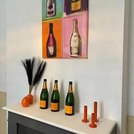Le Veuve Clicquot Apartment Epernay Exterior photo