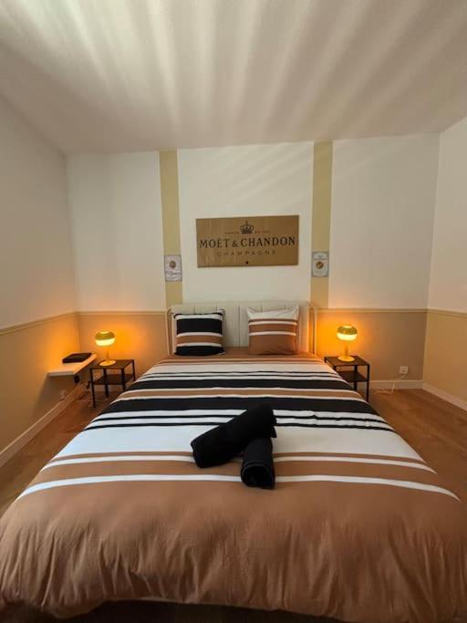 Apartment Le Veuve Clicquot